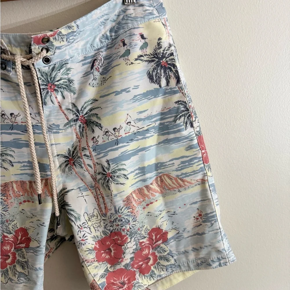 Faherty Men’s Board Shorts 7” Swim Trunks Hawaiian Surf Hibiscus Floral Size 29